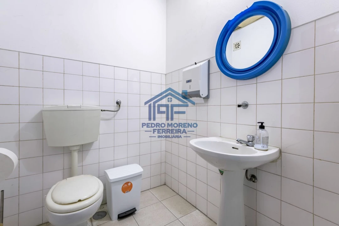 Loja para Venda em Covilhã e Canhoso Foto 48