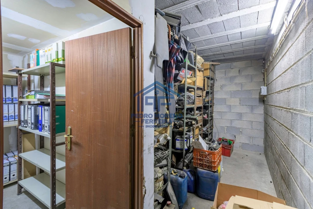 Loja para Venda em Covilhã e Canhoso Foto 34