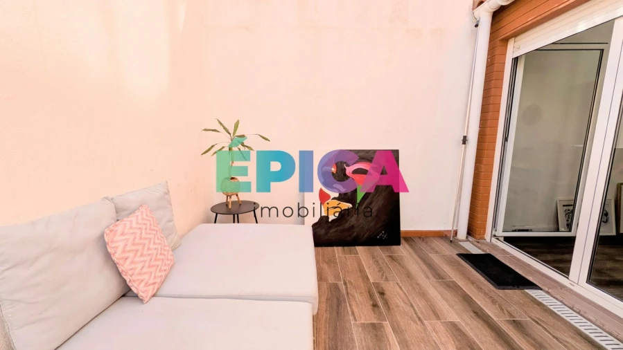 Apartamento T1 para Venda em Águas Livres Foto 3