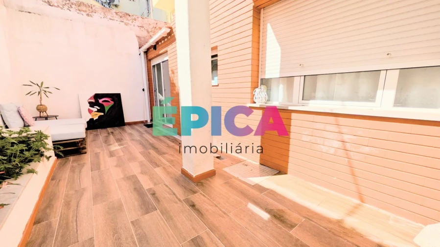 Apartamento T1 para Venda em Águas Livres Foto 7