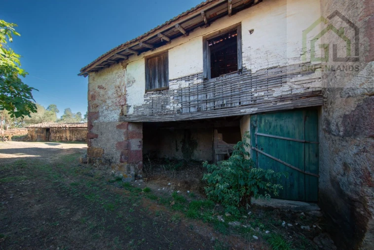 Quinta T4 para Venda em Lavegadas Foto 6