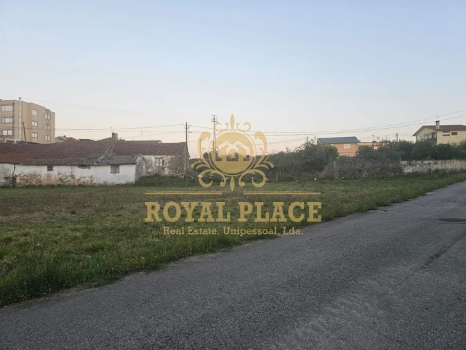 Terreno para Venda em Santa Maria da Feira, Travanca, Sanfins e Espargo Foto 2