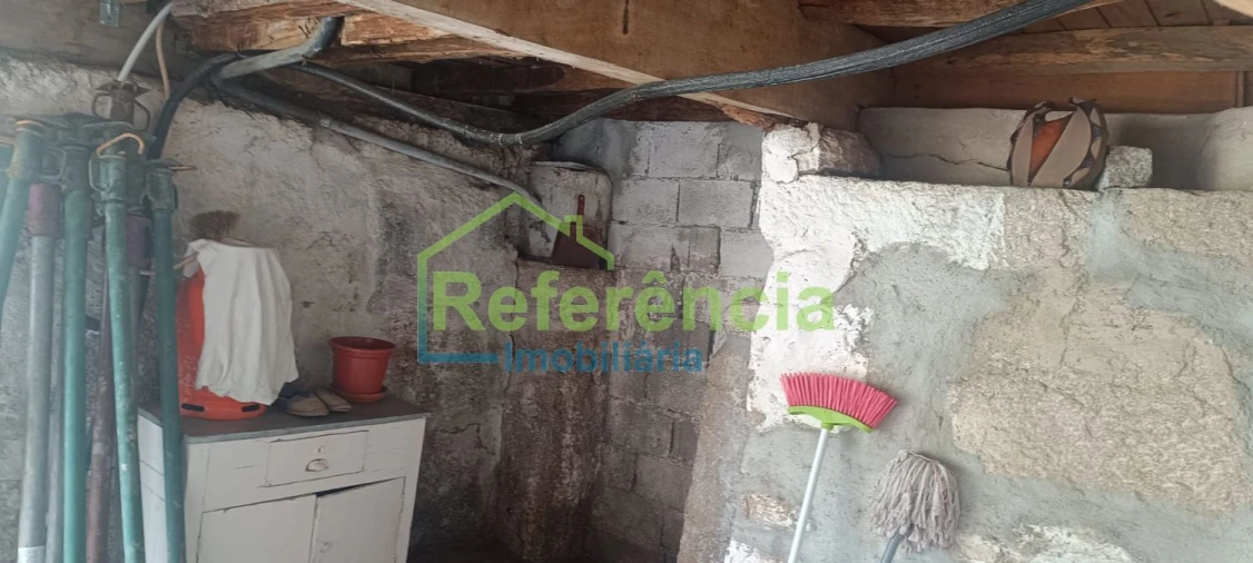 Moradia T3 para Venda em Loivos e Póvoa de Agrações Foto 4