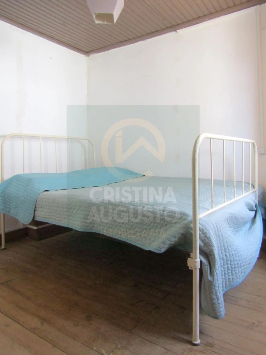 Moradia T2 para Venda em Escalos de Cima e Lousa Foto 24