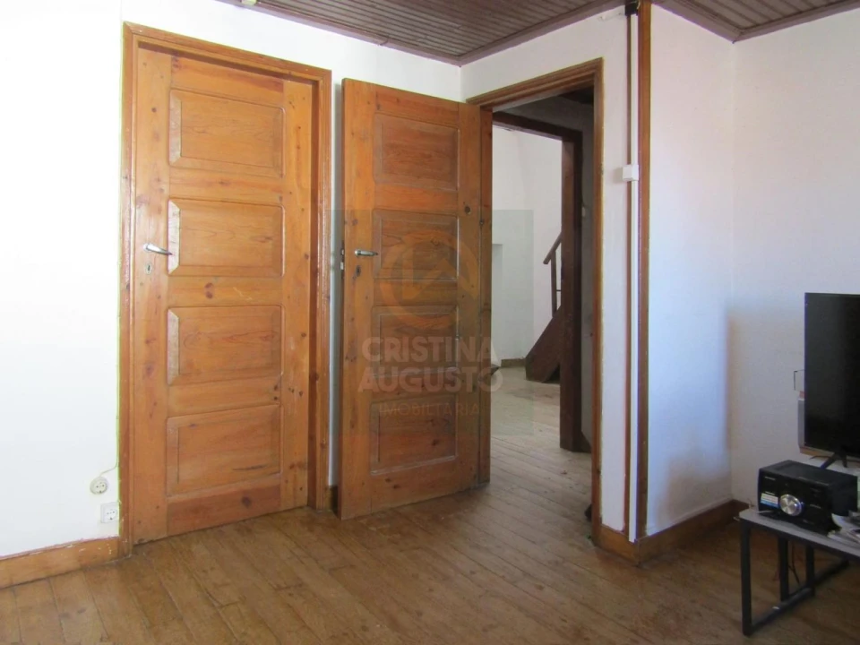 Moradia T2 para Venda em Escalos de Cima e Lousa Foto 20