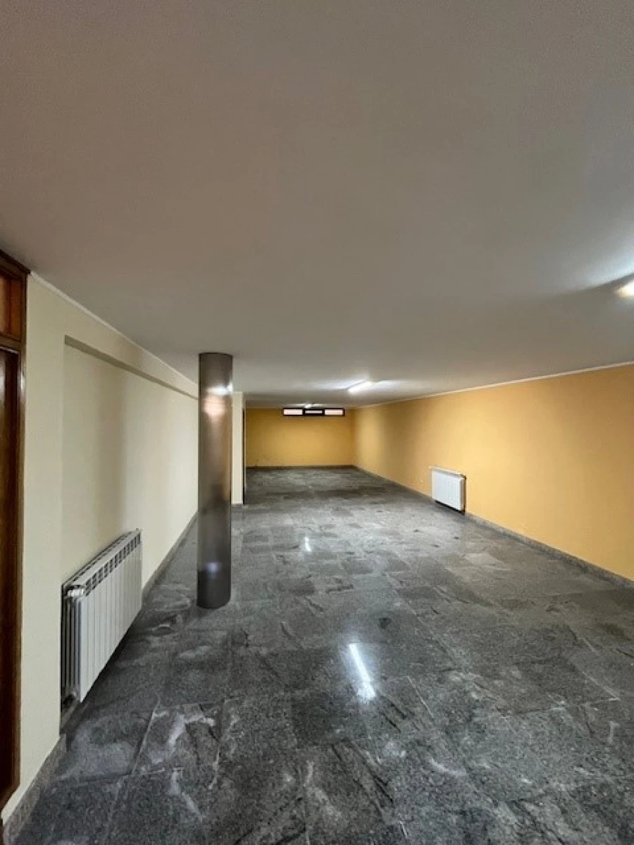 Moradia T5 para Venda em Darque Foto 15