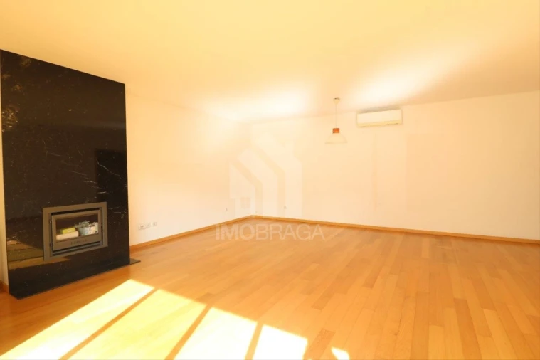 Apartamento T3 para Venda em Braga (São José de São Lázaro e São João do Souto) Foto 11