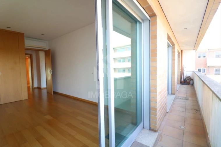 Apartamento T3 para Venda em Braga (São José de São Lázaro e São João do Souto) Foto 30