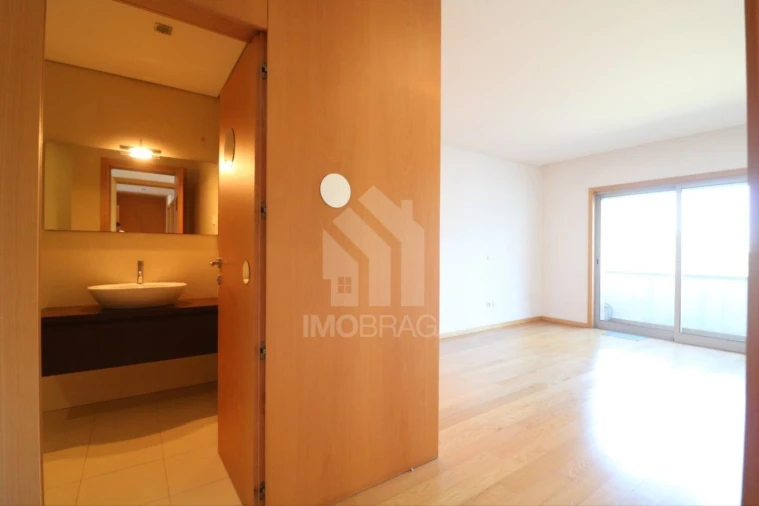 Apartamento T3 para Venda em Braga (São José de São Lázaro e São João do Souto) Foto 34