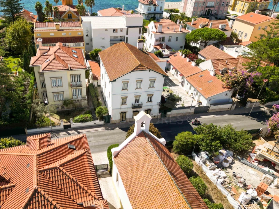 Moradia T8 para Venda em Cascais e Estoril Foto 3