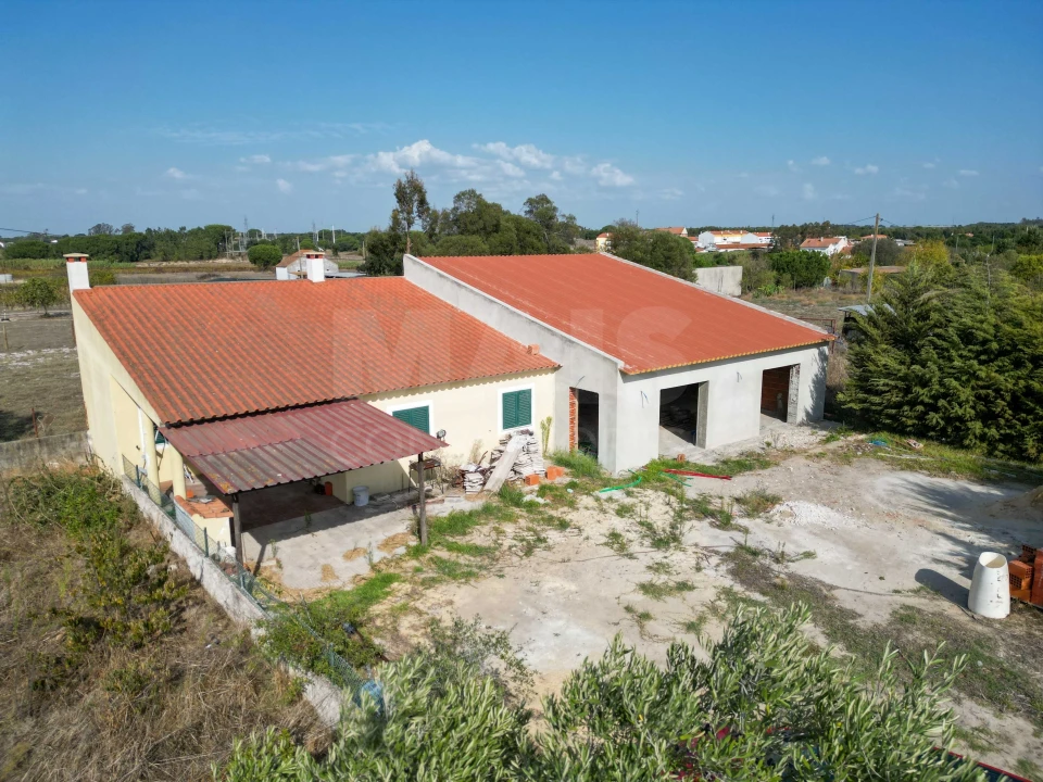 Moradia T4 para Venda em Pegões Foto 5