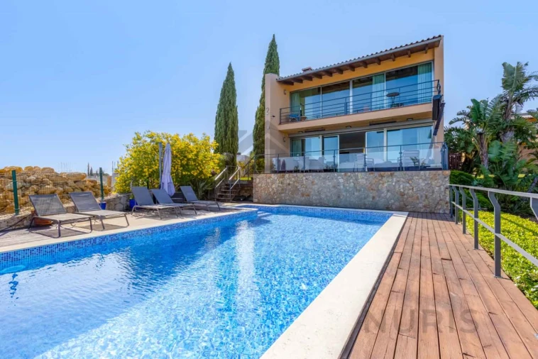 Moradia T2 para Venda em Algoz e Tunes