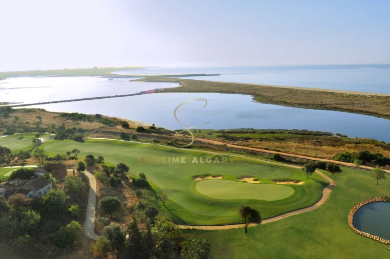 Terreno para Venda em Lagos (São Sebastião e Santa Maria) Foto 18