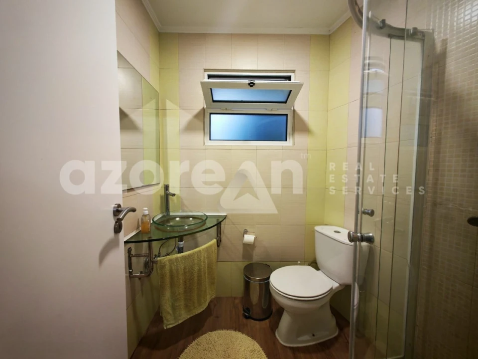 Moradia T4 para Venda em Fajã de Cima Foto 11