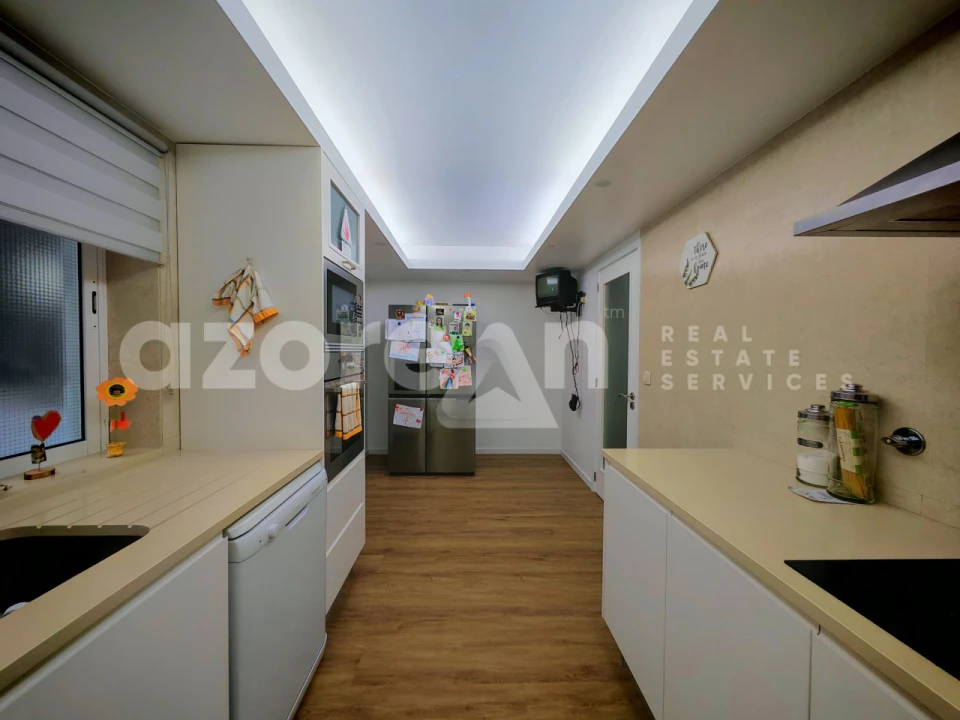 Moradia T4 para Venda em Fajã de Cima Foto 10