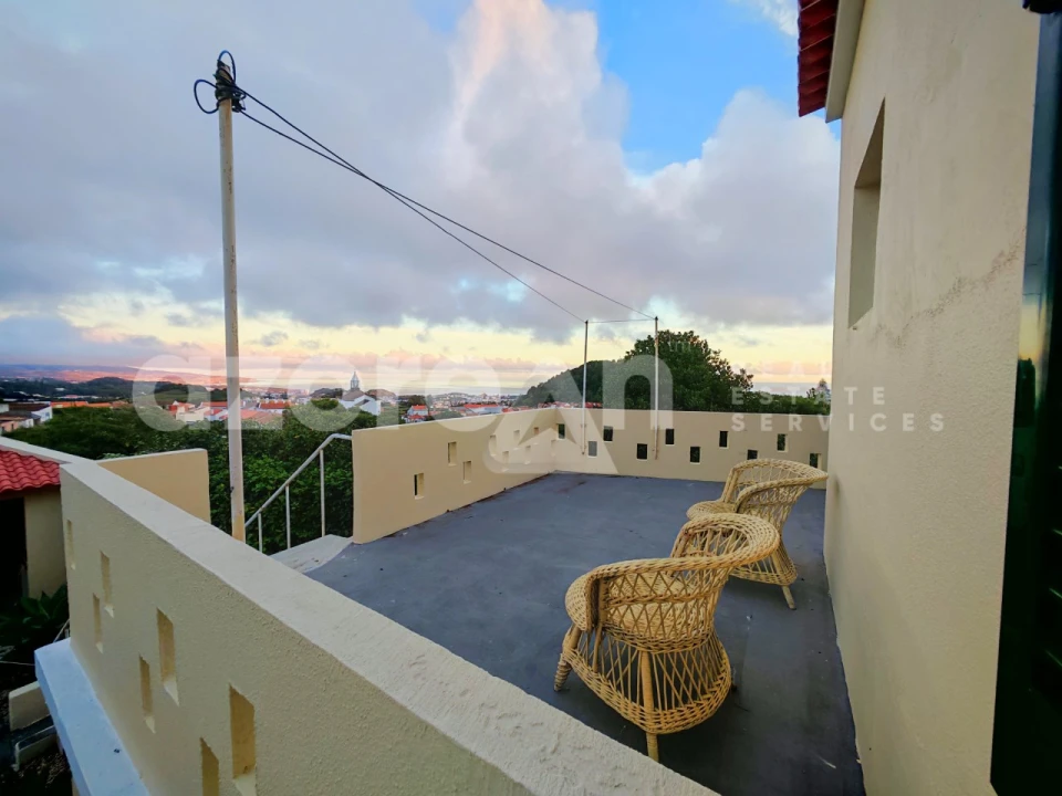 Moradia T4 para Venda em Fajã de Cima Foto 22