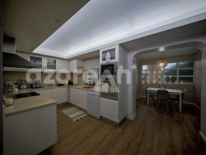 Moradia T4 para Venda em Fajã de Cima Foto 9