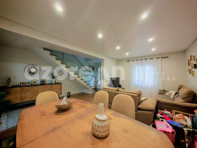 Moradia T4 para Venda em Fajã de Cima Foto 5