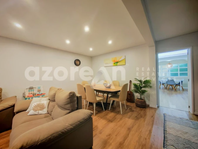 Moradia T4 para Venda em Fajã de Cima Foto 4