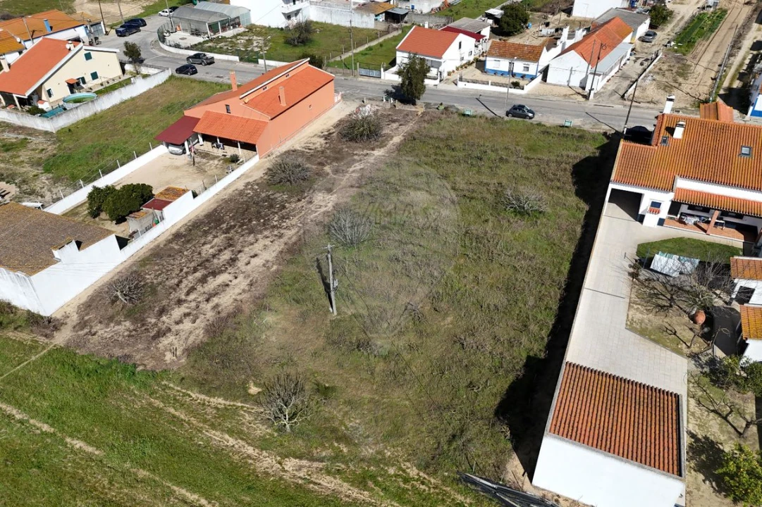 Terreno para Venda em Alpiarça Foto 2