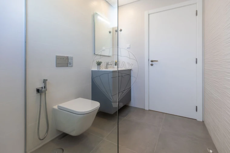 Moradia T4 para Venda em Azeitão (São Lourenço e São Simão) Foto 10