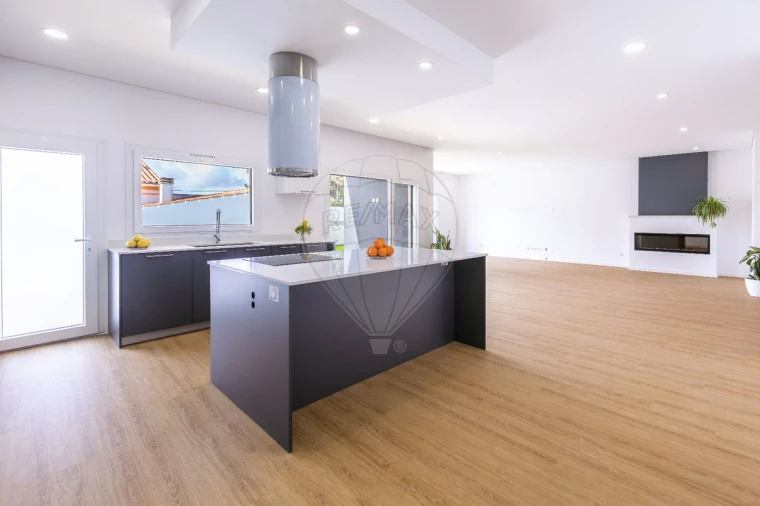 Moradia T4 para Venda em Azeitão (São Lourenço e São Simão) Foto 27