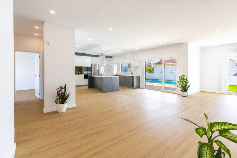 Moradia T4 para Venda em Azeitão (São Lourenço e São Simão) Foto 21