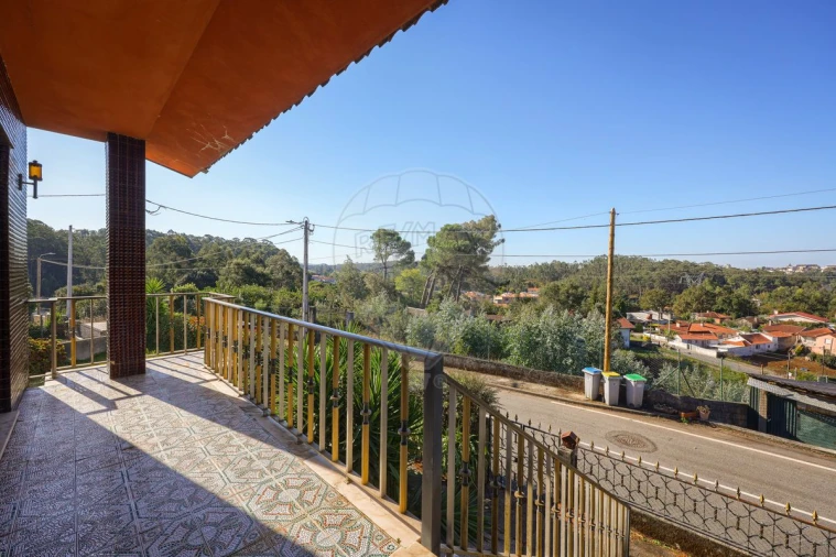 Moradia T6 para Venda em Milheiros de Poiares Foto 20