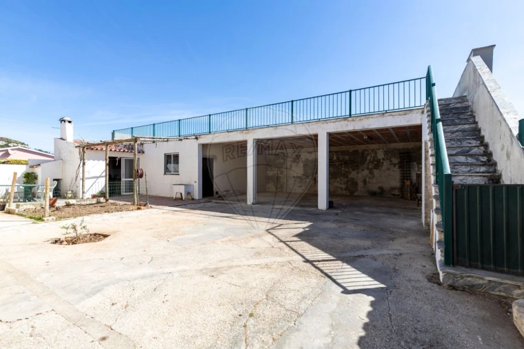 Moradia T5 para Venda em Freiria Foto 38