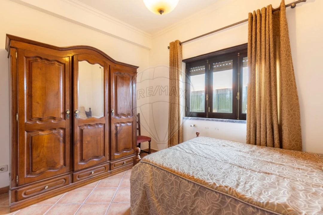 Moradia T5 para Venda em Freiria Foto 14