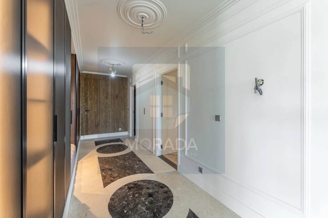 Apartamento T3 para Venda em Lordelo do Ouro e Massarelos Foto 6