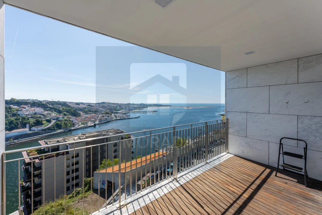 Apartamento T3 para Venda em Lordelo do Ouro e Massarelos Foto 3