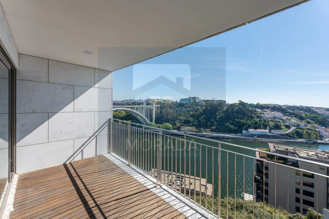 Apartamento T3 para Venda em Lordelo do Ouro e Massarelos Foto 11