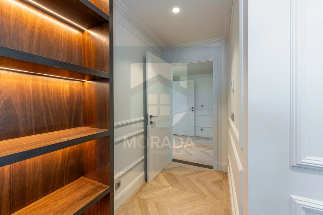 Apartamento T3 para Venda em Lordelo do Ouro e Massarelos Foto 21