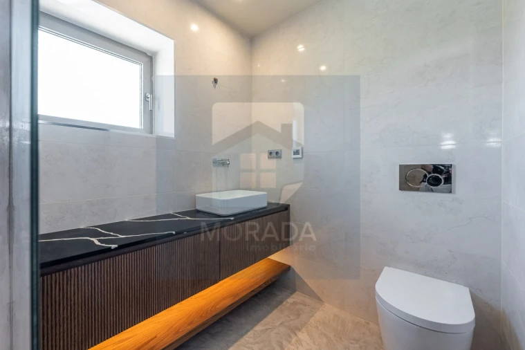 Apartamento T3 para Venda em Lordelo do Ouro e Massarelos Foto 20