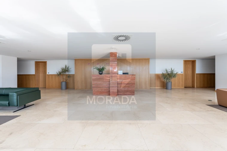 Apartamento T3 para Venda em Lordelo do Ouro e Massarelos Foto 37