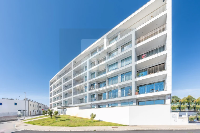 Apartamento T3 para Venda em Lordelo do Ouro e Massarelos Foto 46