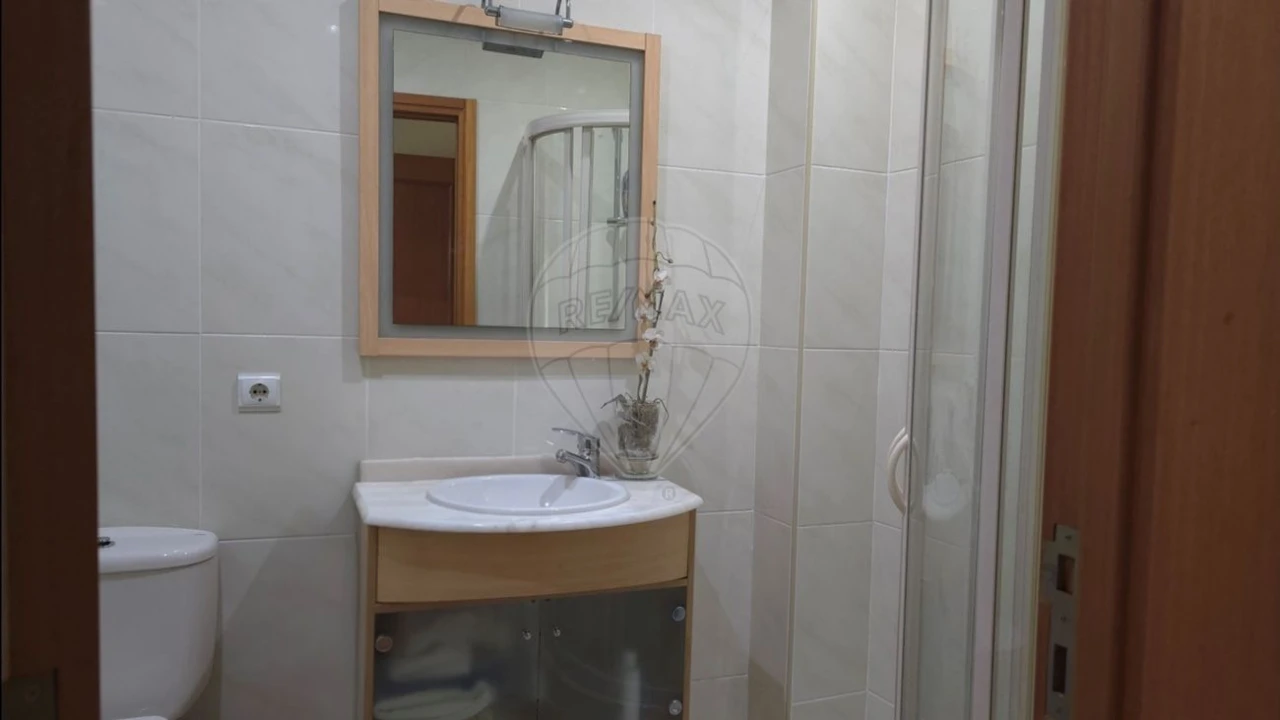 Moradia T3 para Venda em São João da Madeira Foto 31