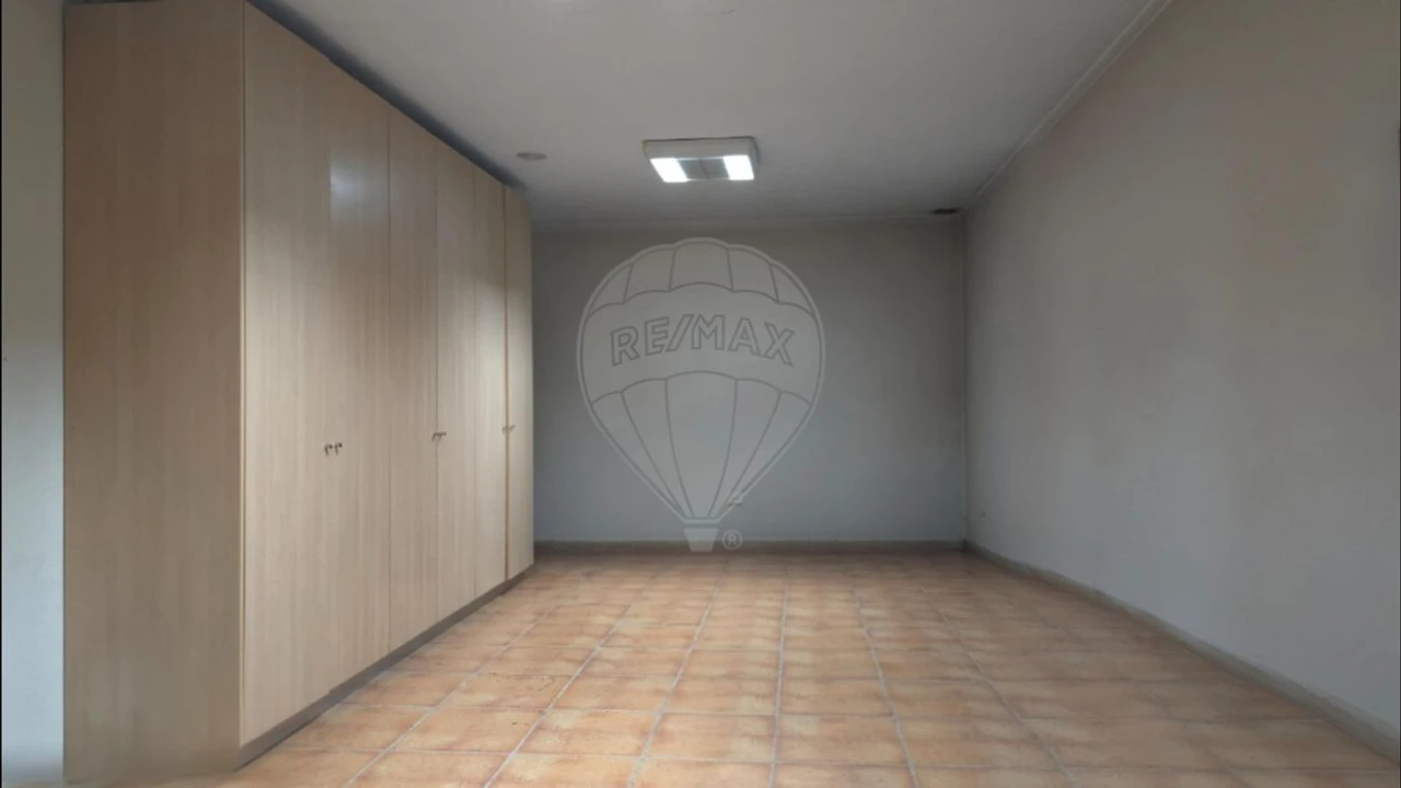 Moradia T3 para Venda em São João da Madeira Foto 39