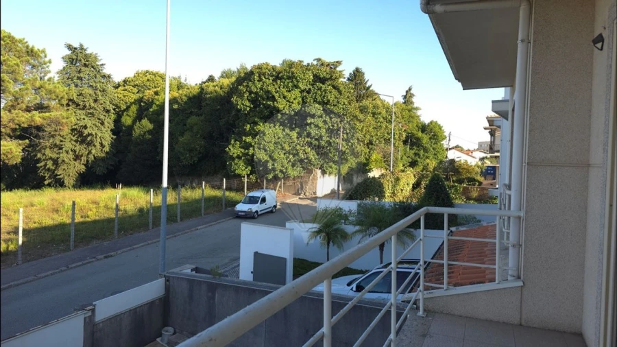 Moradia T3 para Venda em São João da Madeira Foto 13