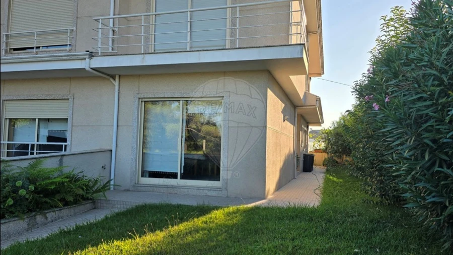 Moradia T3 para Venda em São João da Madeira Foto 4