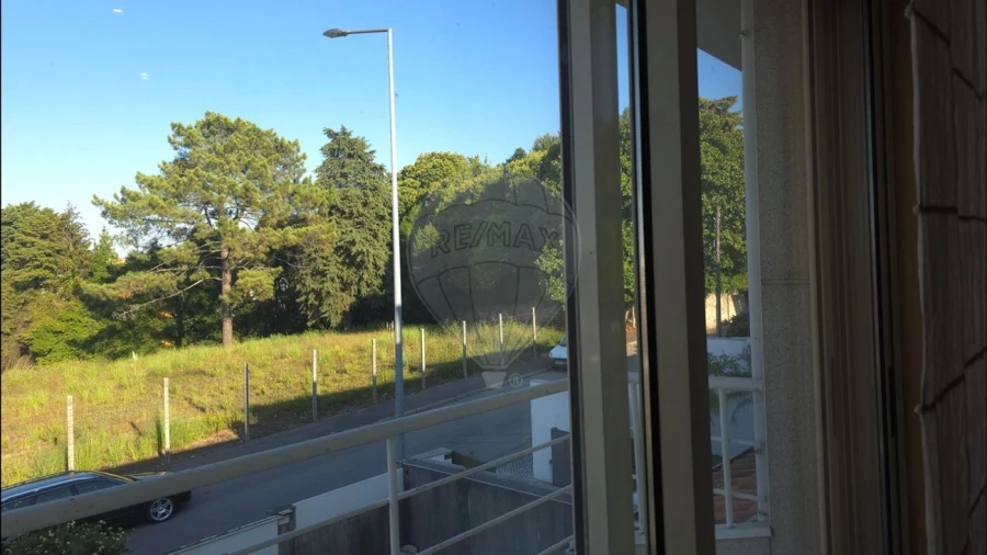 Moradia T3 para Venda em São João da Madeira Foto 5