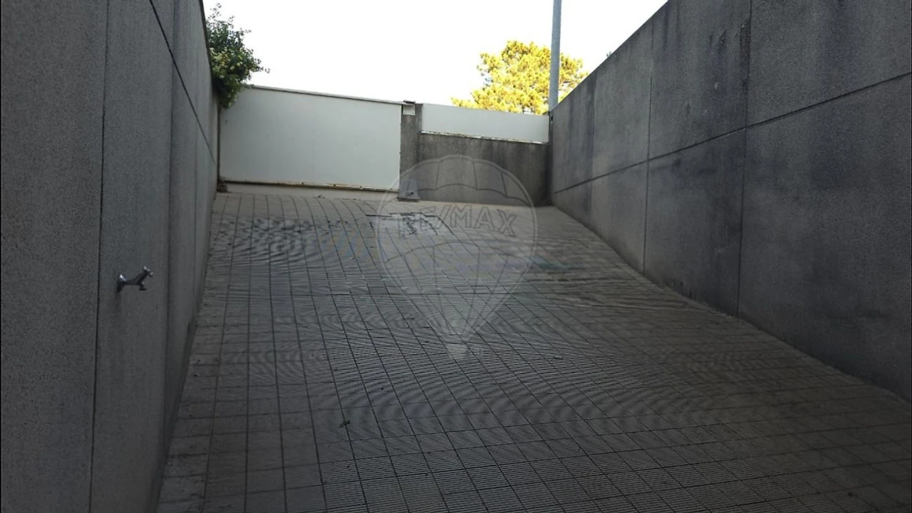 Moradia T3 para Venda em São João da Madeira Foto 27