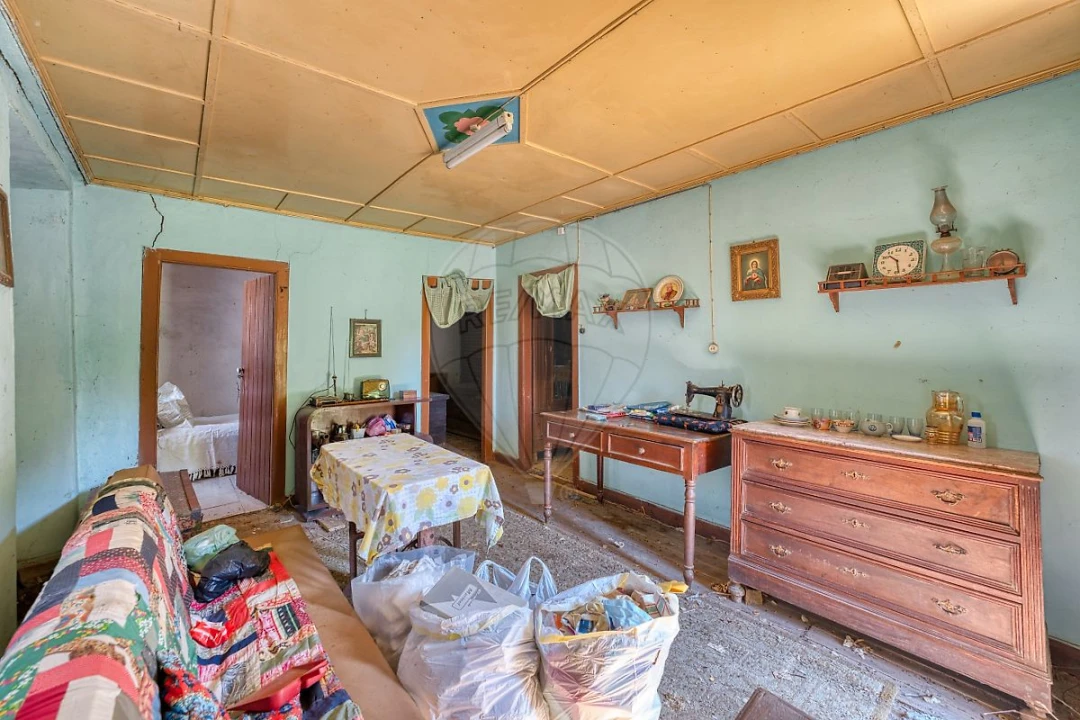 Moradia T2 para Venda em Beco Foto 10