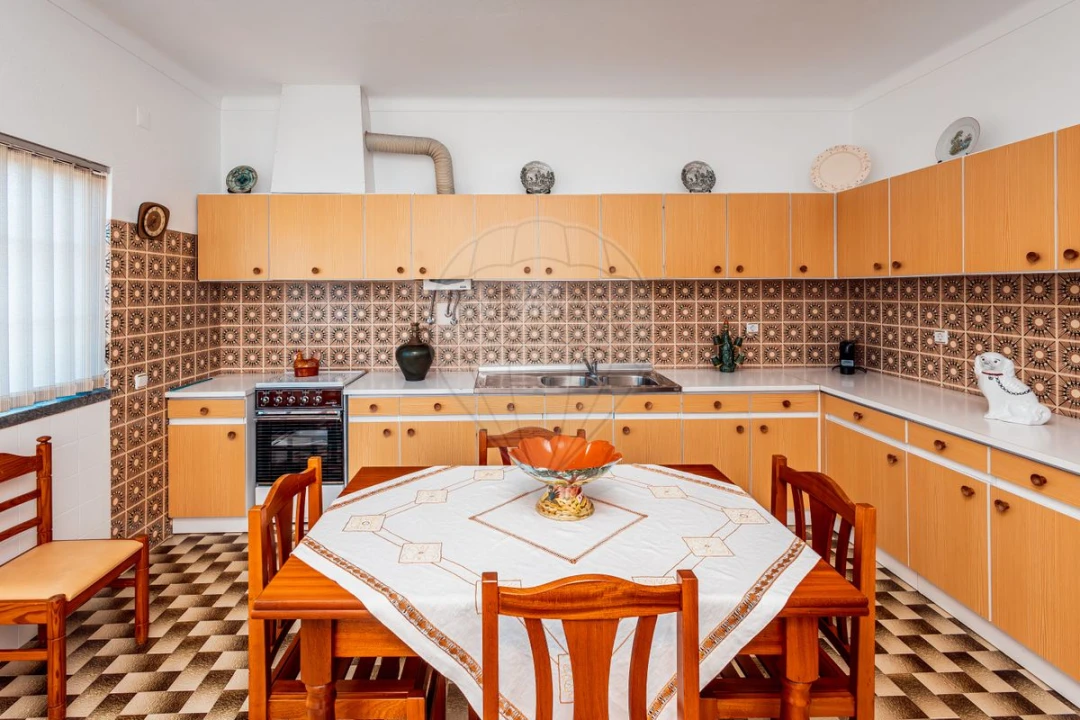 Quinta T8 para Venda em Azoia de Cima e Tremês Foto 23