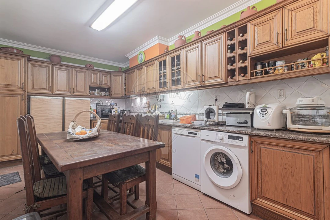 Moradia T3 para Venda em Almargem do Bispo, Pêro Pinheiro e Montelavar Foto 2