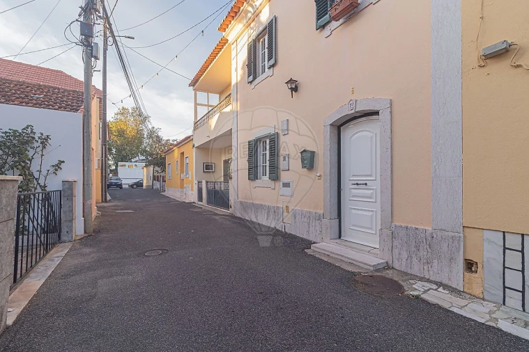 Moradia T3 para Venda em Almargem do Bispo, Pêro Pinheiro e Montelavar Foto 21