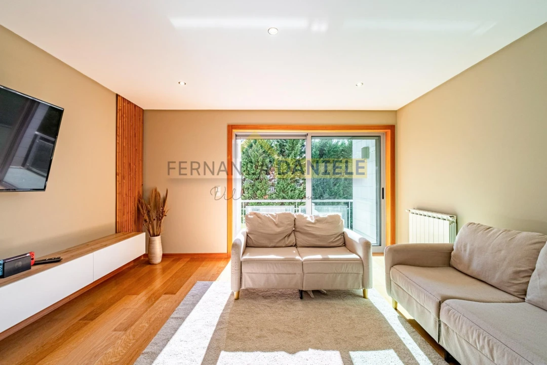 Apartamento T3 para Venda em Santa Maria da Feira, Travanca, Sanfins e Espargo Foto 4