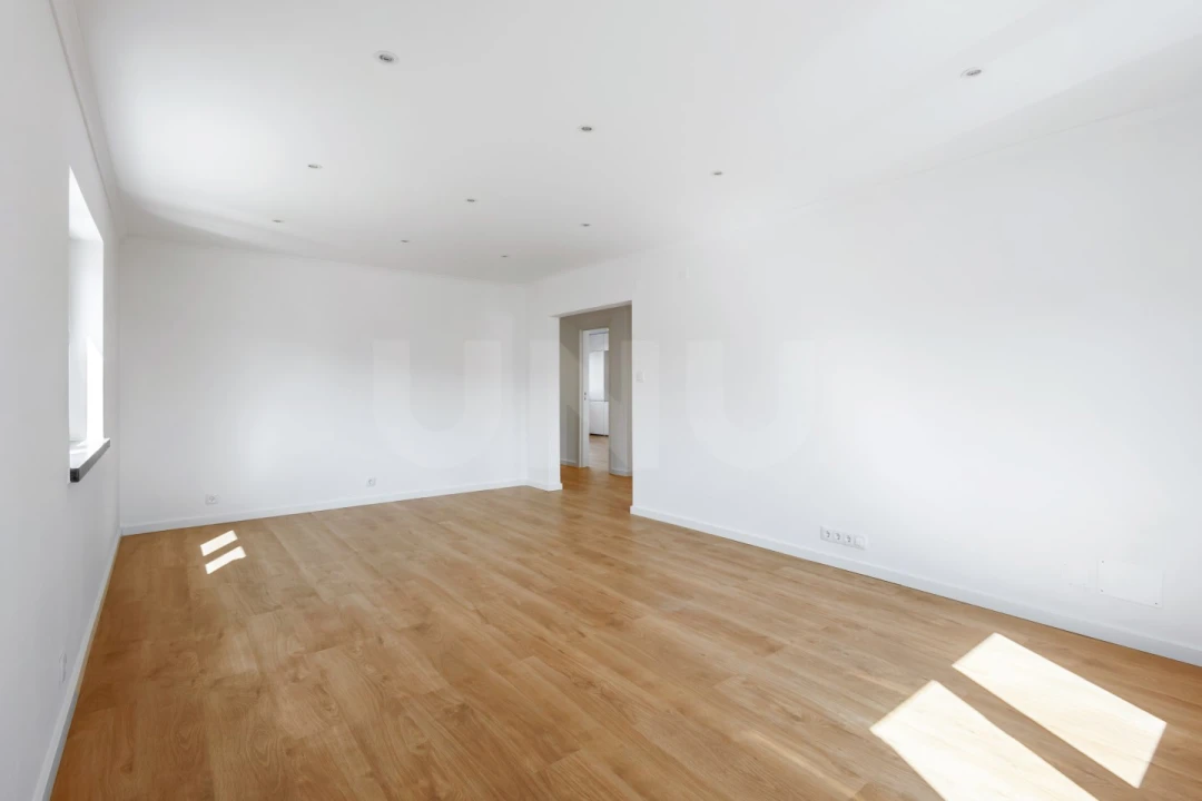 Apartamento T2 para Venda em Lourinhã e Atalaia Foto 4