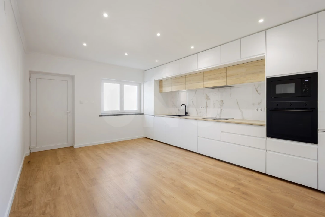 Apartamento T2 para Venda em Lourinhã e Atalaia Foto 8